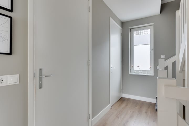 Foto 37 van de Bank 6