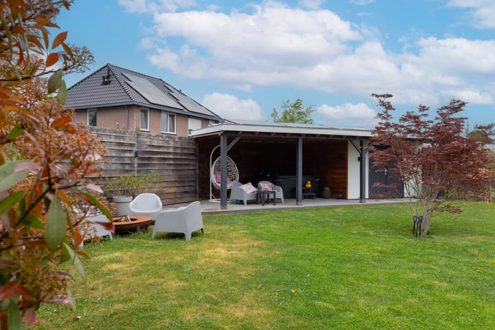 Foto 51 van de Bank 6