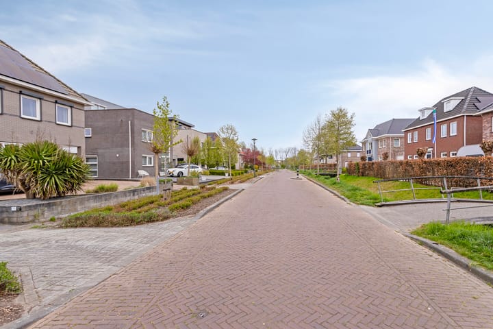 Foto 5 van Bob Marleylaan 19