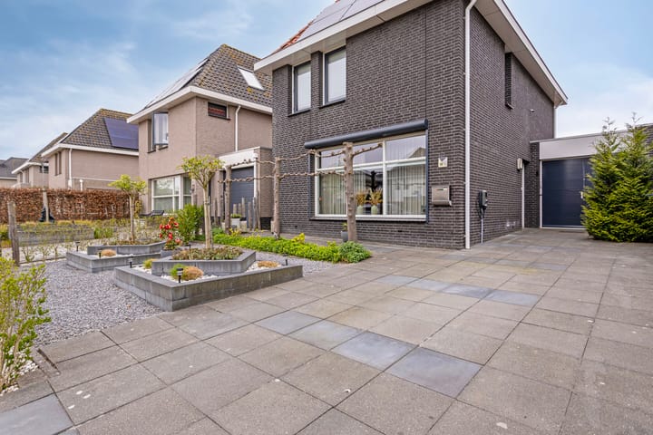 Foto 6 van Bob Marleylaan 19