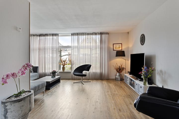 Foto 8 van Bob Marleylaan 19