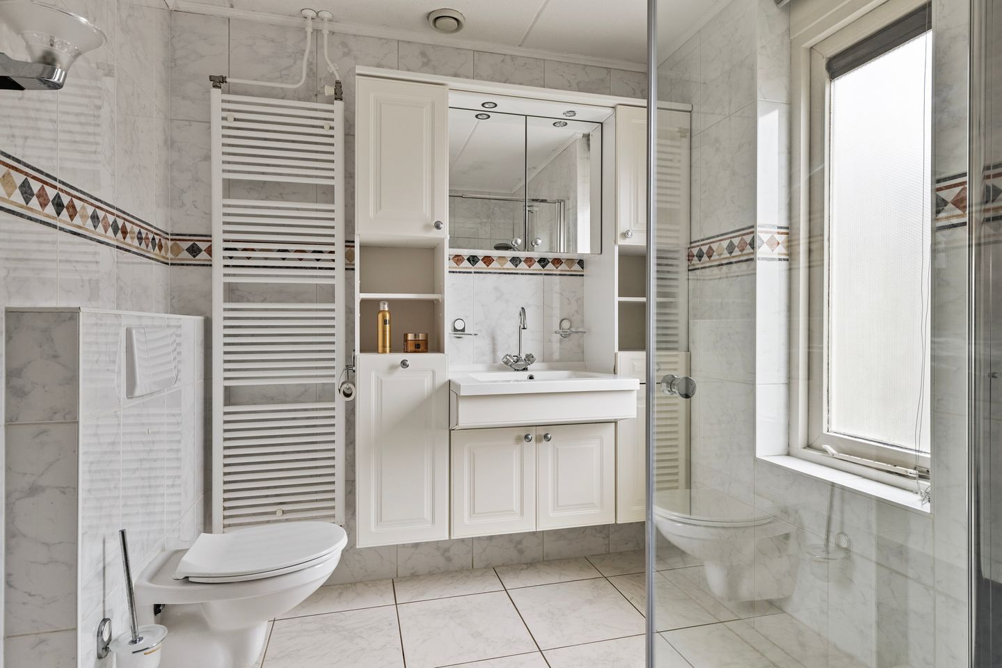 Foto 20 van Leeuwetand 46