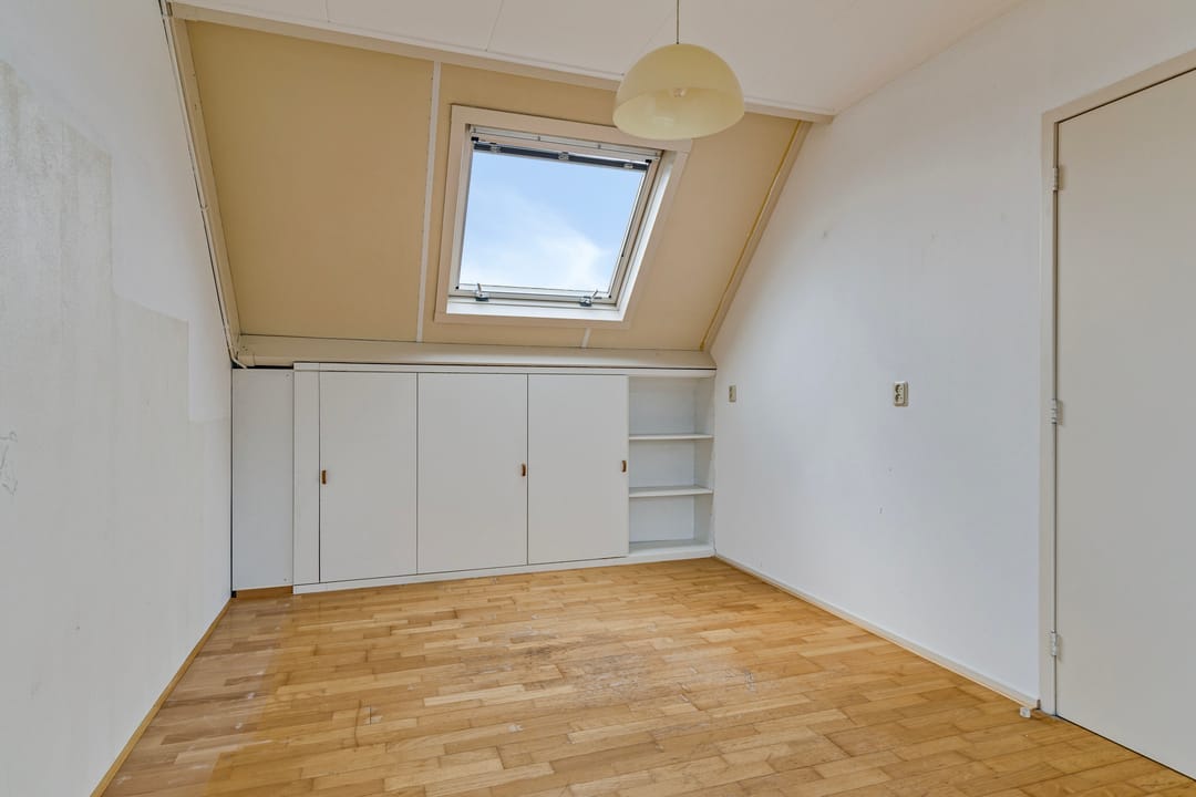 Foto 28 van Leeuwetand 46