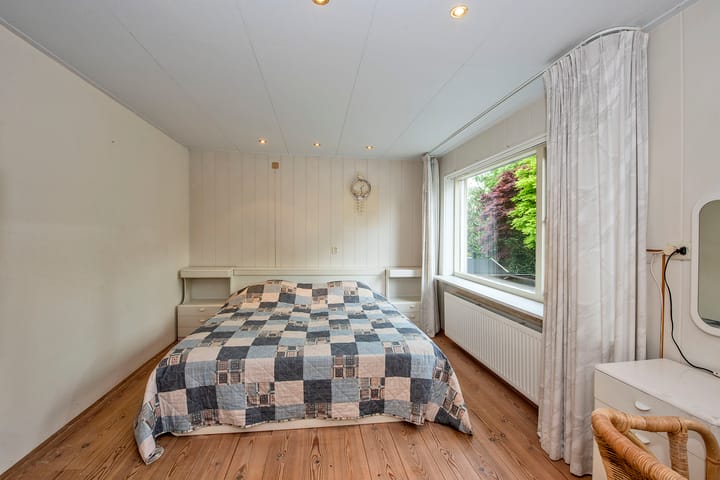 Foto 22 van Pastoriestraat 8