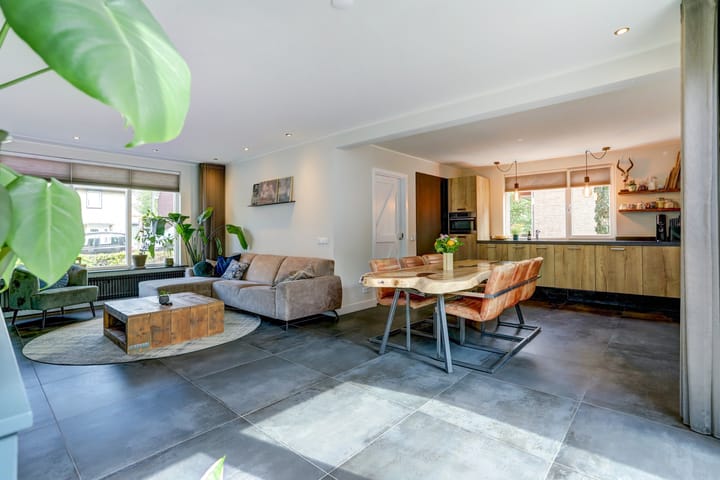 Foto 11 van Europalaan 60