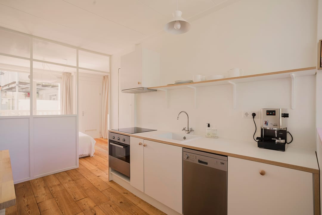 Photo 7 of Haarlemmerweg 211-2