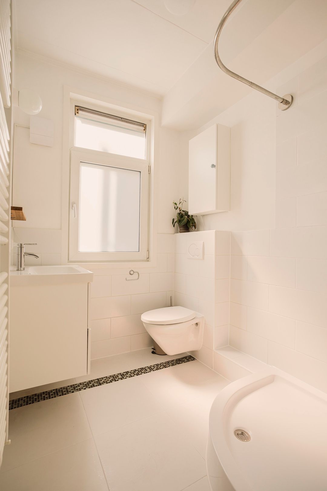 Photo 17 of Haarlemmerweg 211-2