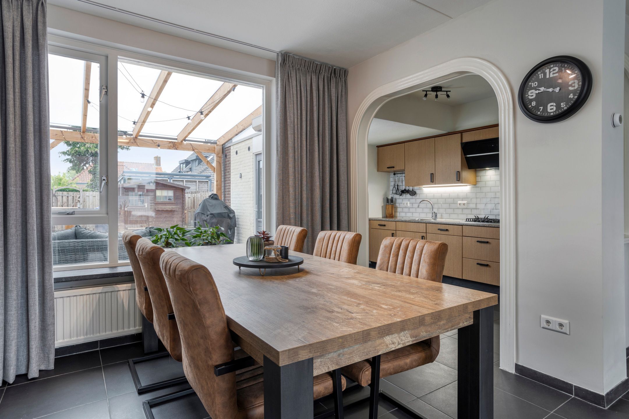 Foto 3 van Korte Meten 6