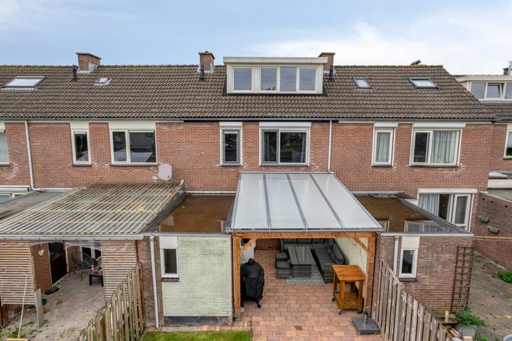 Foto 32 van Korte Meten 6