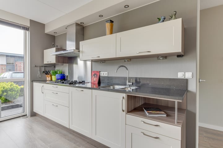 Foto 16 van Hendrik Potstraat 5