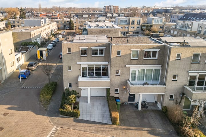 Foto 4 van Jan van Henegouwenstraat 52