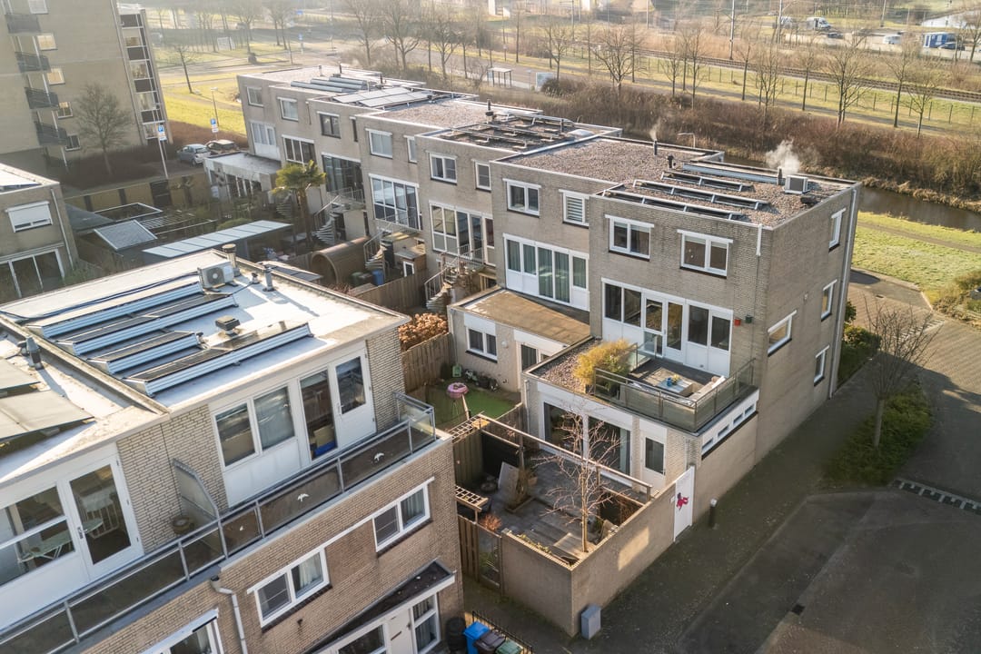 Photo 8 of Jan van Henegouwenstraat 52