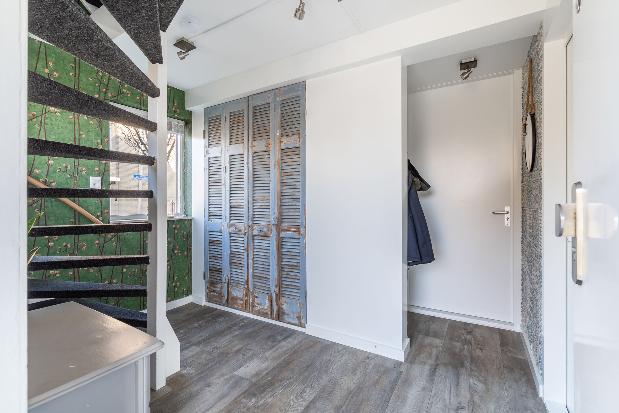 Photo 15 of Jan van Henegouwenstraat 52