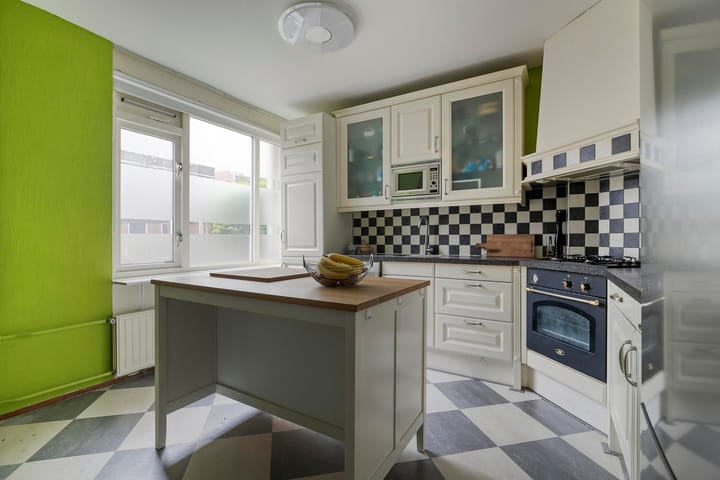 Foto 9 van Rossinirode 51