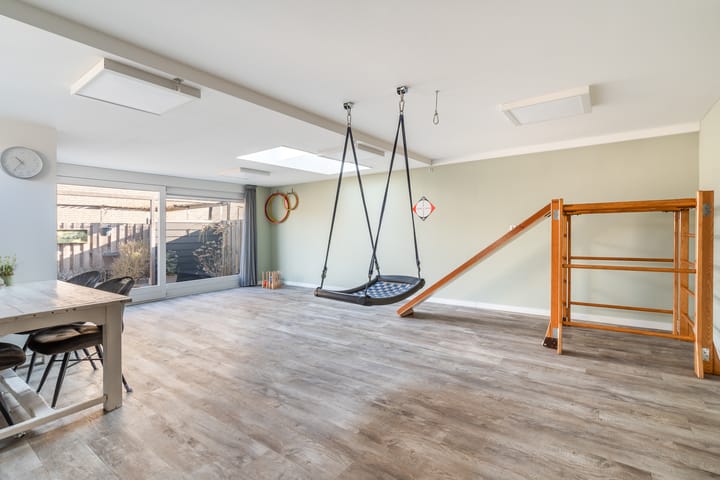 Foto 20 van Jan van Henegouwenstraat 52