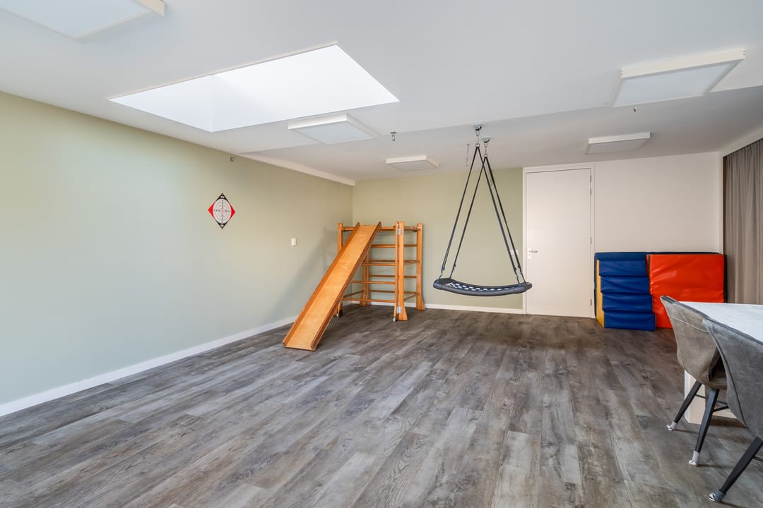 Photo 22 of Jan van Henegouwenstraat 52