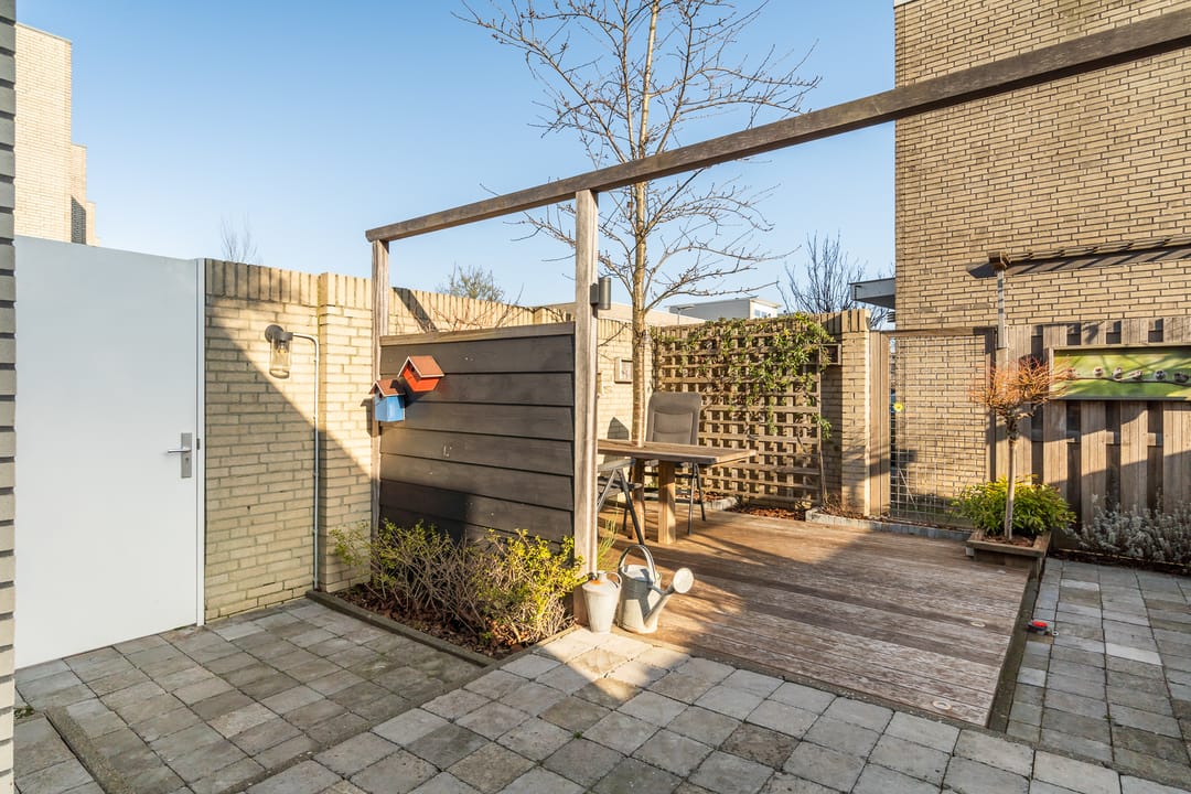 Photo 28 of Jan van Henegouwenstraat 52