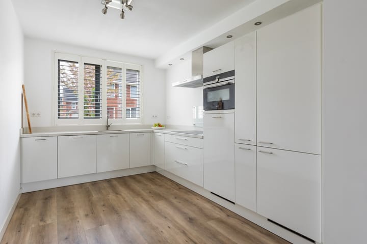 Foto 2 van Rusalkastraat 15