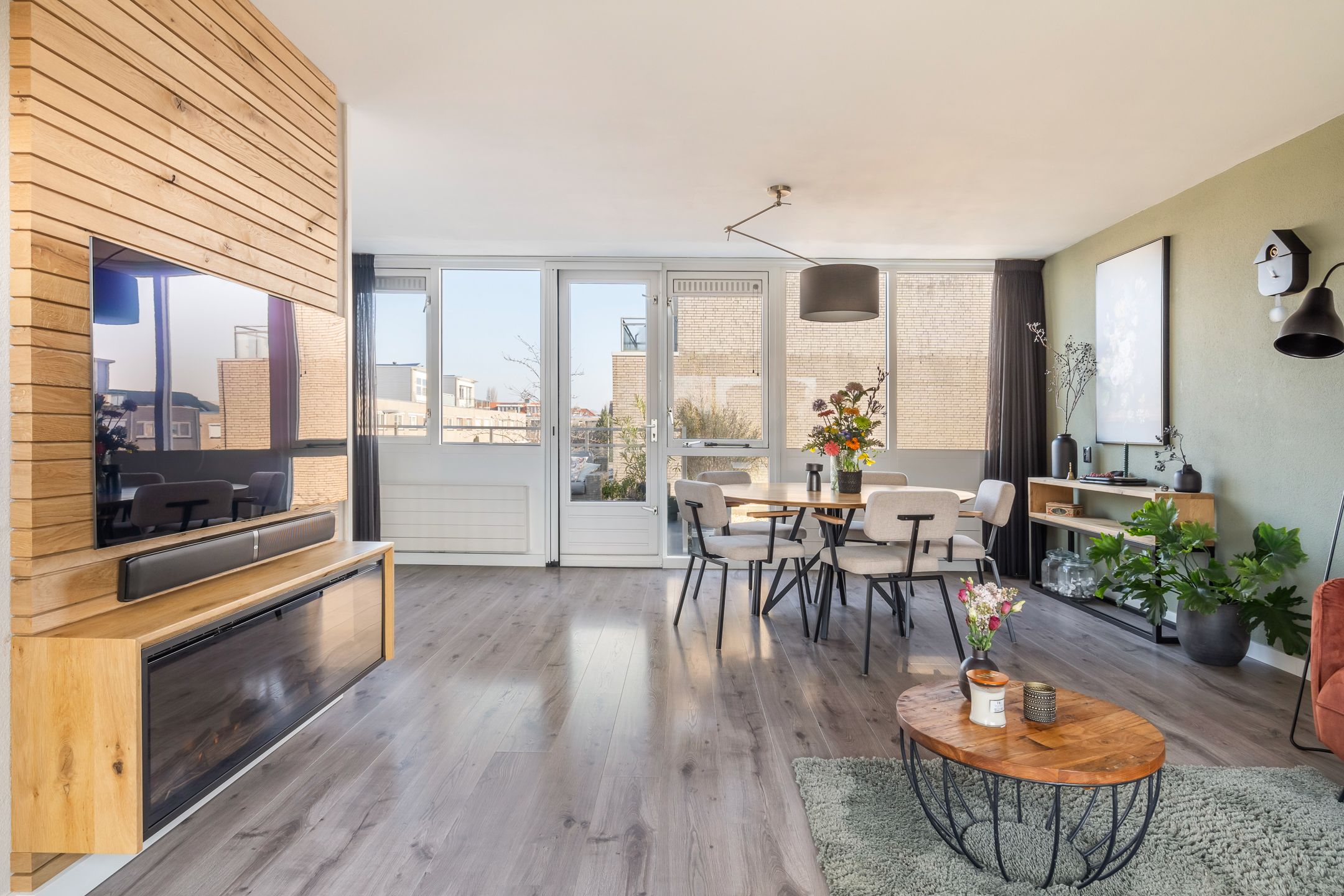 Photo 36 of Jan van Henegouwenstraat 52