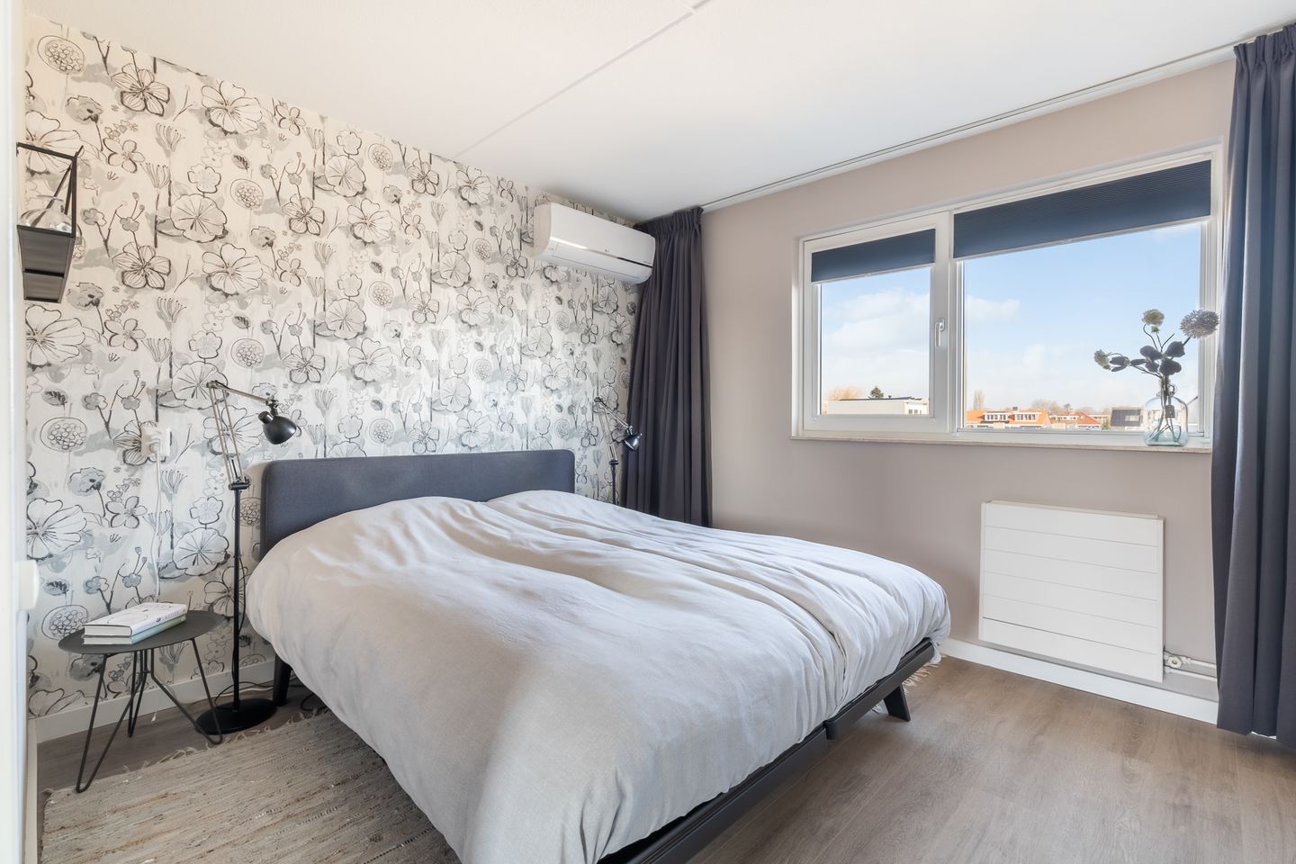 Photo 65 of Jan van Henegouwenstraat 52