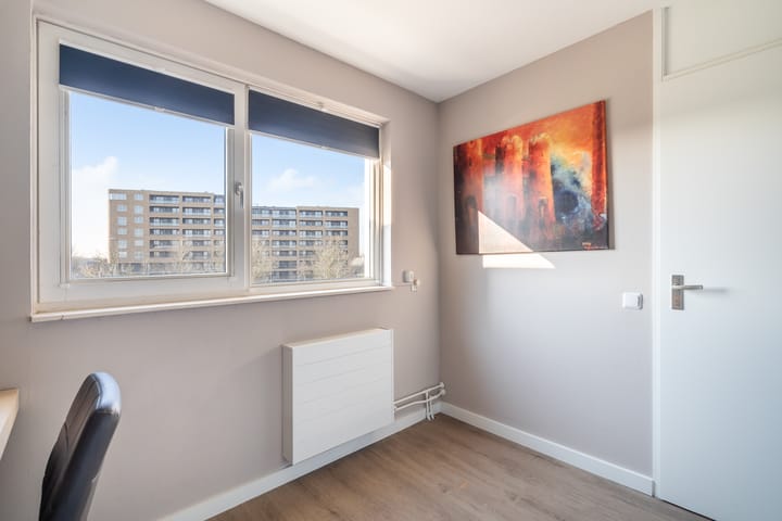 Foto 74 van Jan van Henegouwenstraat 52