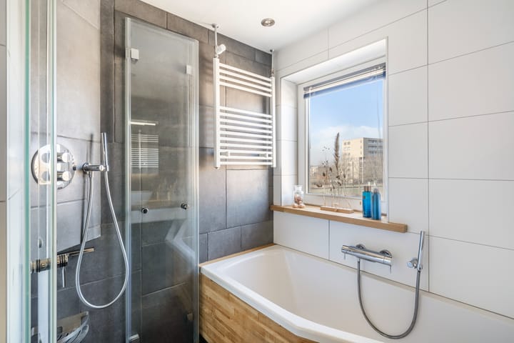 Foto 77 van Jan van Henegouwenstraat 52