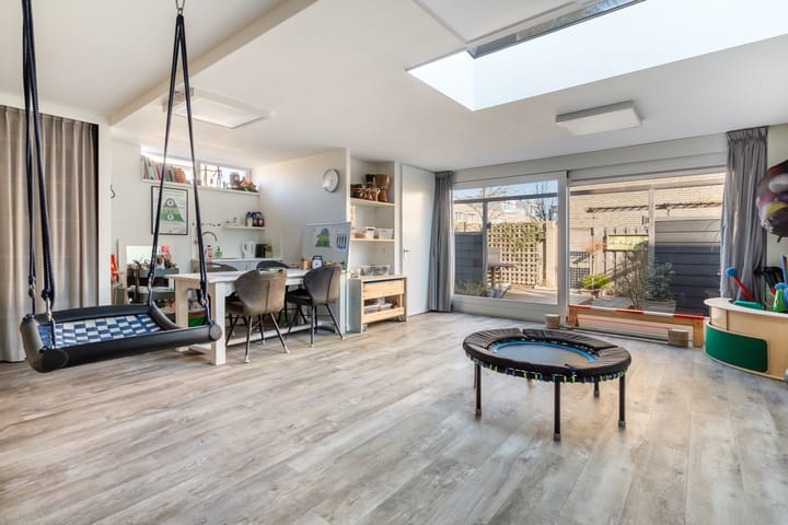 Foto 85 van Jan van Henegouwenstraat 52