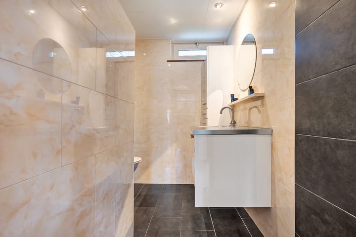 Photo 23 of Boekweitstraat 37