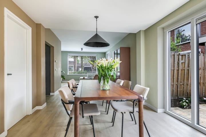 Foto 23 van Julianastraat 18