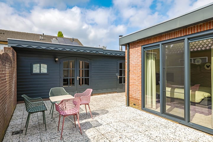 Foto 30 van Julianastraat 18