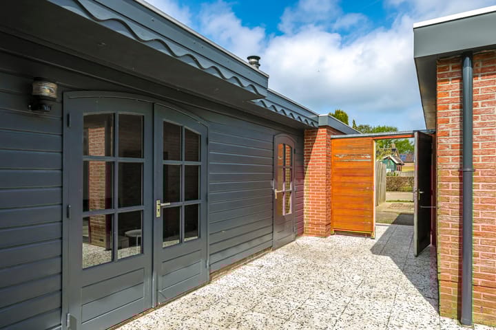 Foto 32 van Julianastraat 18