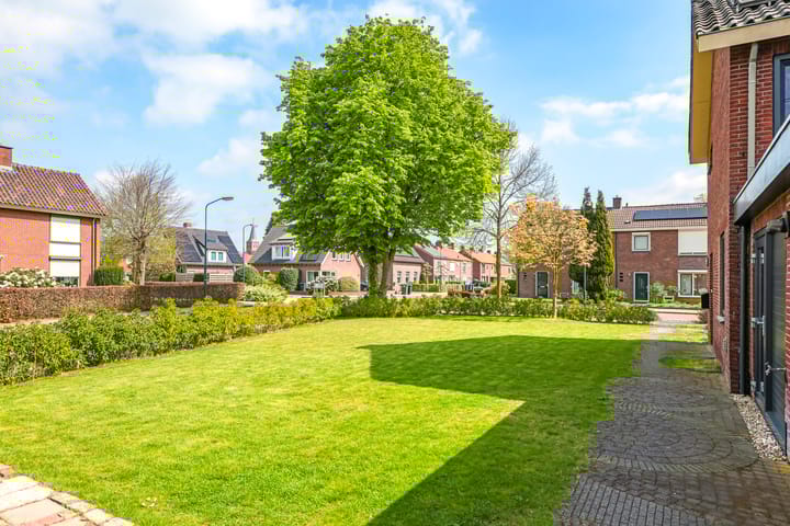 Foto 46 van Julianastraat 18