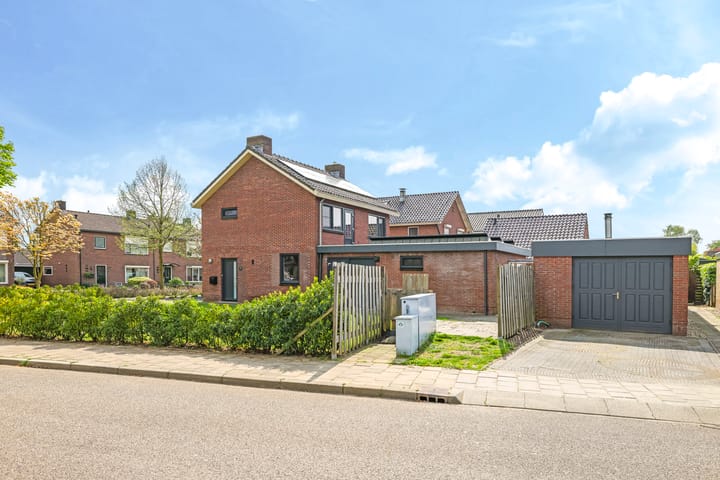 Foto 47 van Julianastraat 18