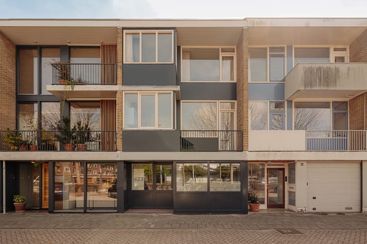 Foto 2 van Van Boshuizenstraat 423