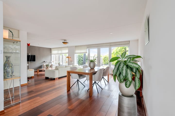 Foto 5 van Regenboog 163