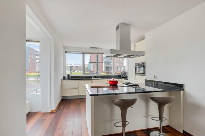 Foto 6 van Regenboog 163