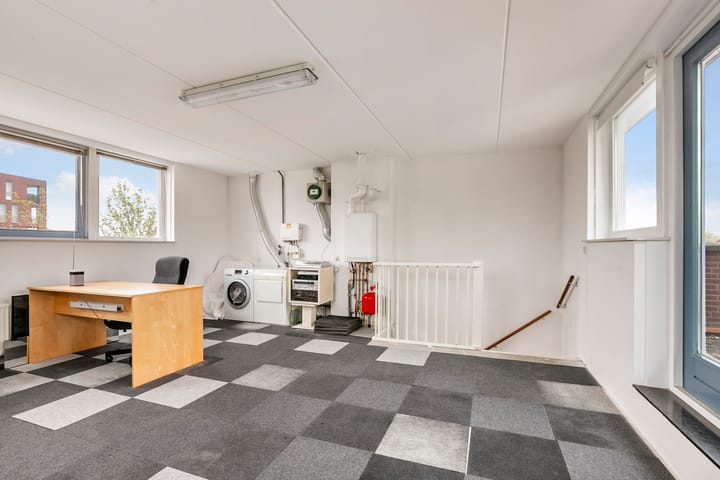 Foto 25 van Regenboog 163