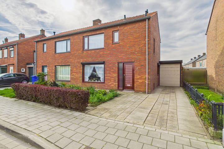 Foto 5 van Bernhardstraat 25