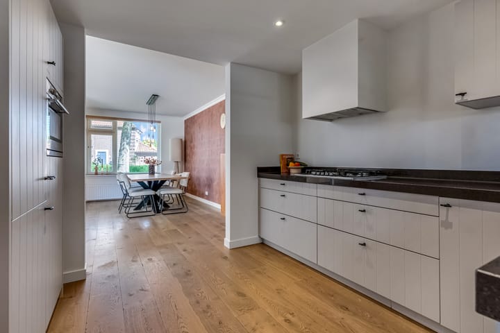 Foto 22 van van Heekstraat 7