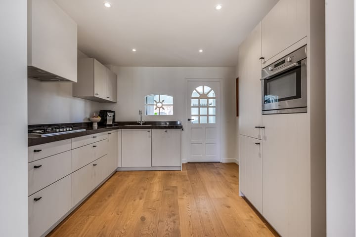 Foto 23 van van Heekstraat 7