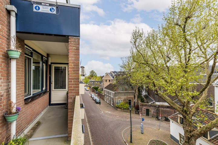 Photo 8 of Westvest 277