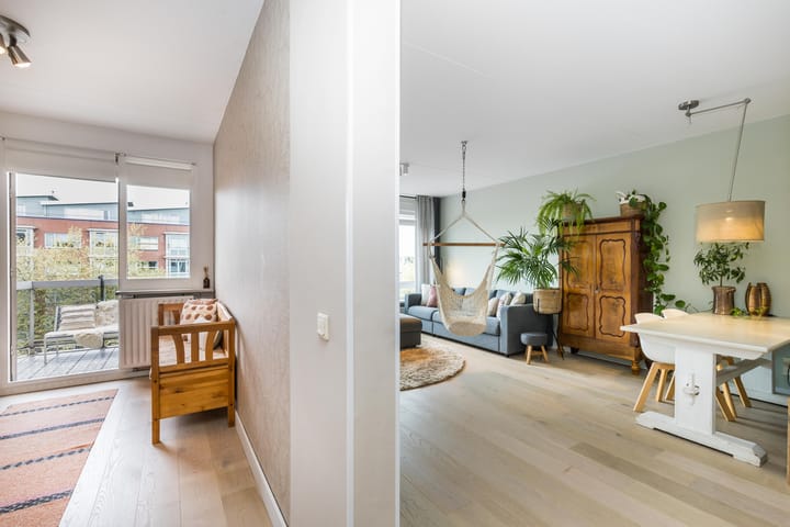 Photo 9 of Westvest 277