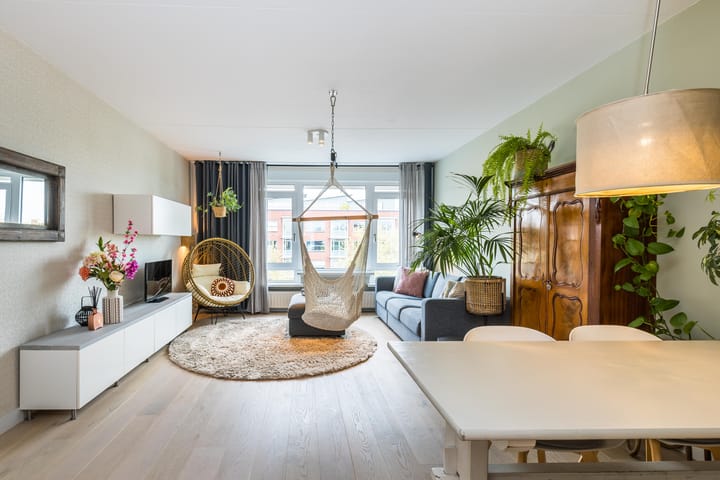 Photo 10 of Westvest 277