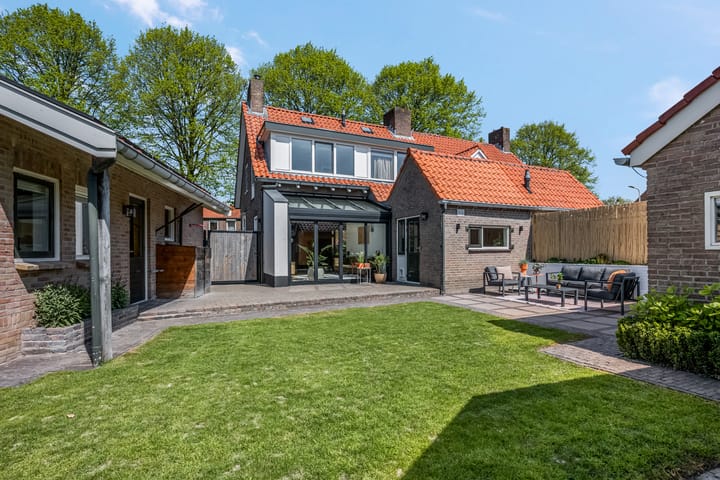 Foto 55 van van Heekstraat 7