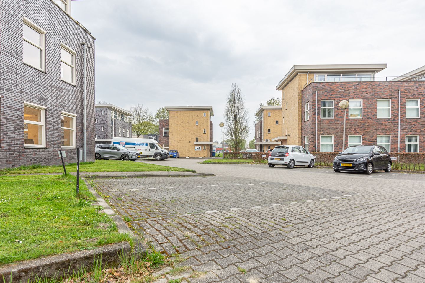 Bekijk foto 4 van Nijbracht 128