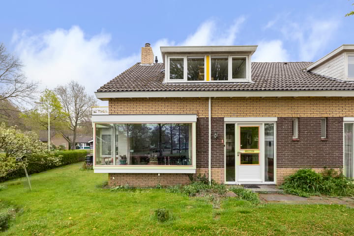 Foto 10 van Jan de Wittstraat 1