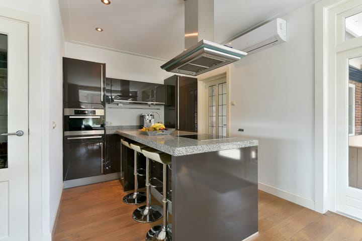 Foto 14 van Kanaalstraat 8