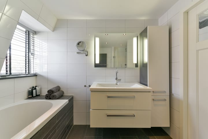 Foto 38 van Kanaalstraat 8