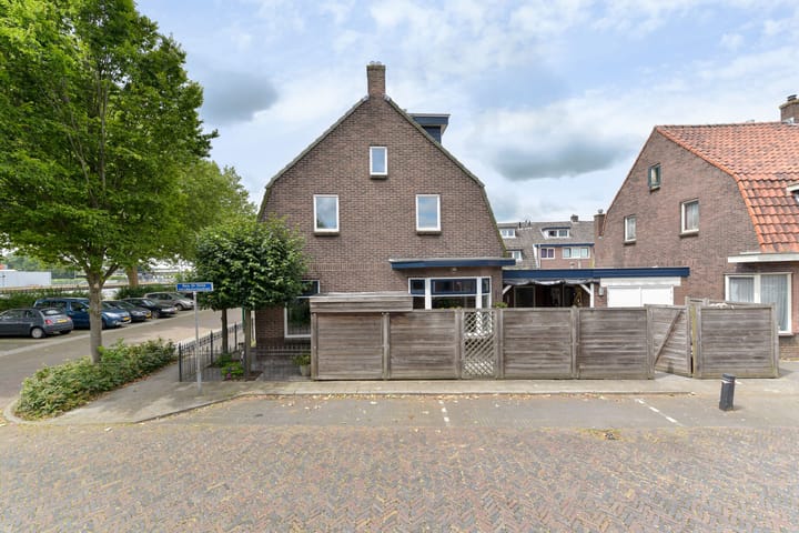 Foto 48 van Kanaalstraat 8