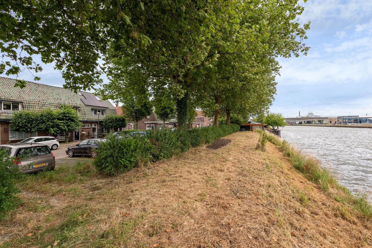 Foto 50 van Kanaalstraat 8